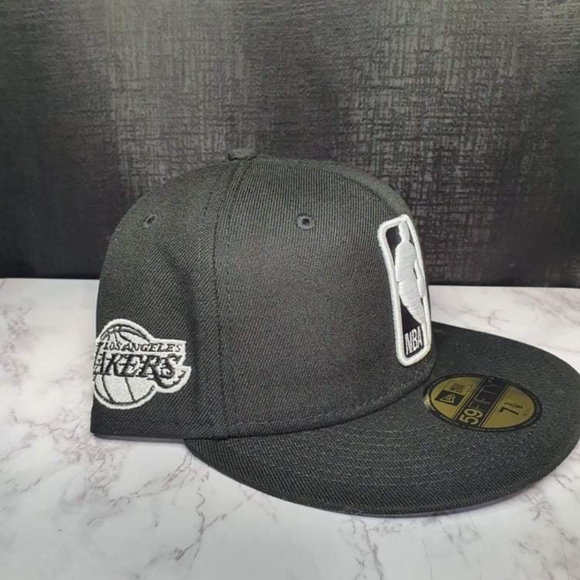 Los Angeles Lakers New Era 59fifty Fitted Hat - Picture 6 of 7